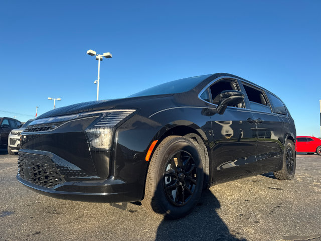 New 2027 Chrysler Pacifica Select Van Passenger Van