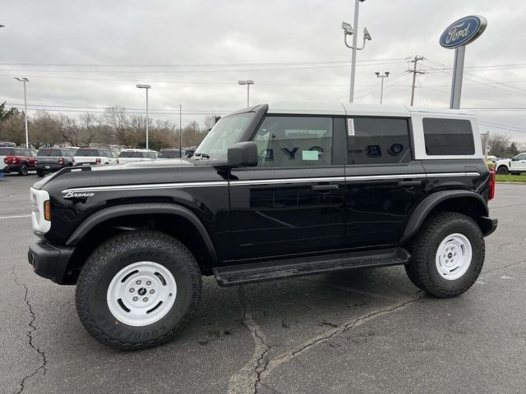 New 2026 Ford Bronco Heritage Edition SUV