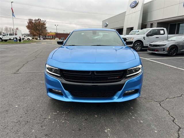 2023 Dodge Charger SXT photo 2