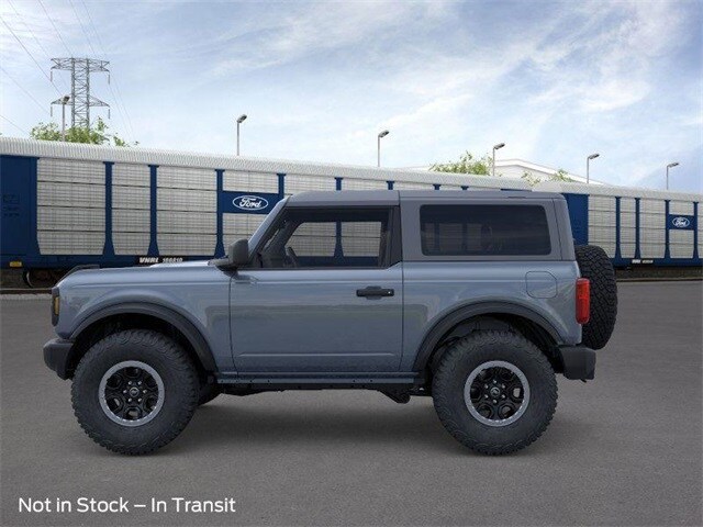 2025 Ford Bronco Base photo 3