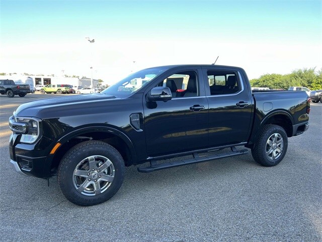 2025 Ford Ranger Lariat photo 3