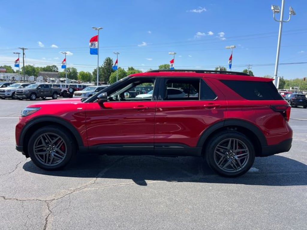 Certified 2025 Ford Explorer ST-Line SUV