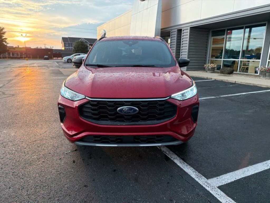 Certified 2024 Ford Escape ST-Line SUV