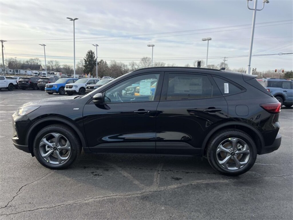 New 2026 Ford Escape Hybrid ST-Line Select SUV
