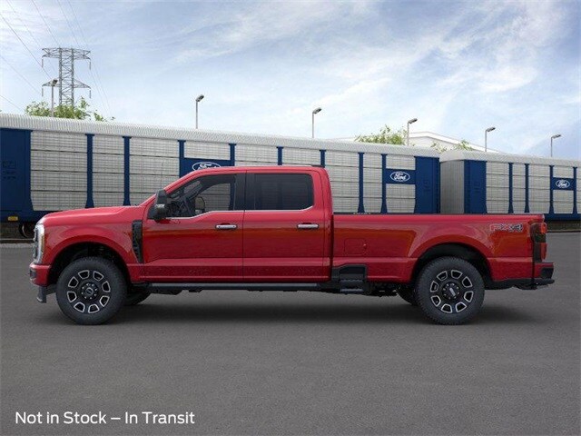 2025 Ford F-350 photo 3