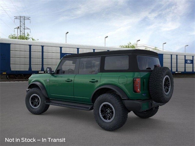 2025 Ford Bronco Outer Banks photo 4
