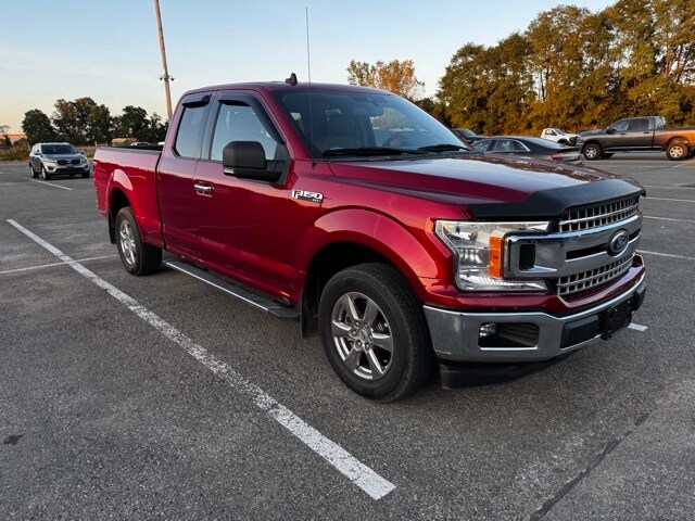 2019 Ford F-150 XLT photo 2