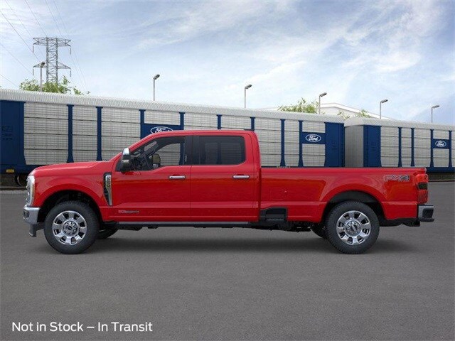 2025 Ford F-250 photo 3