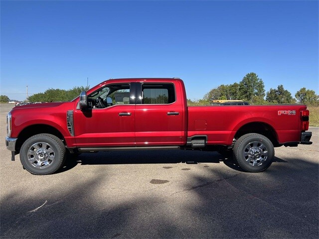 2026 Ford F-350 photo 4