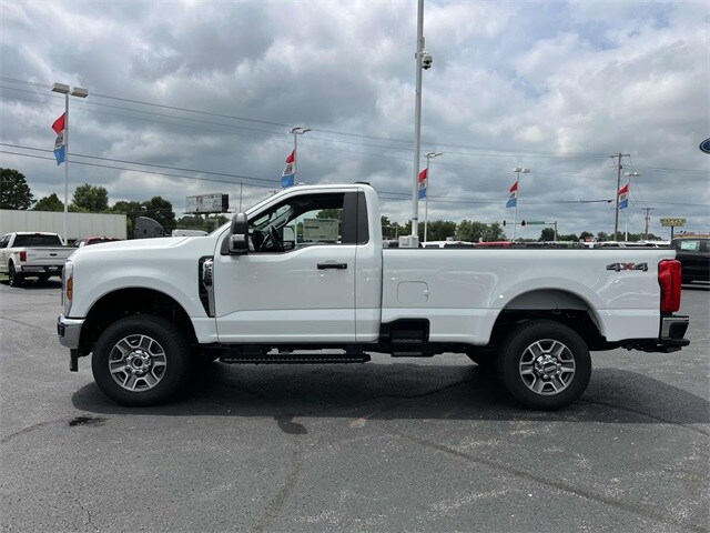 2025 Ford F-250 photo 4
