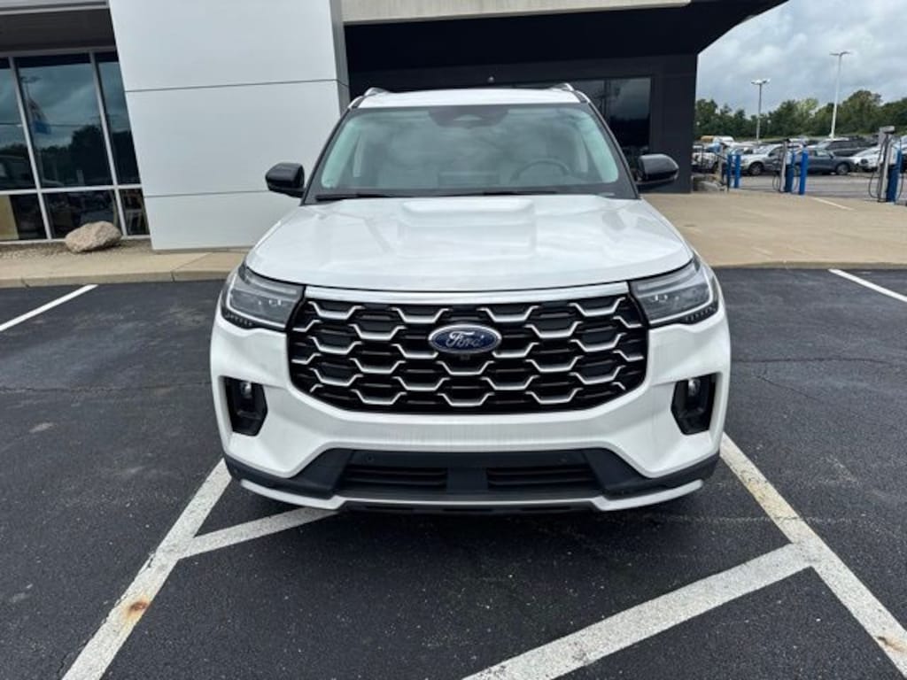 Certified 2025 Ford Explorer Platinum SUV