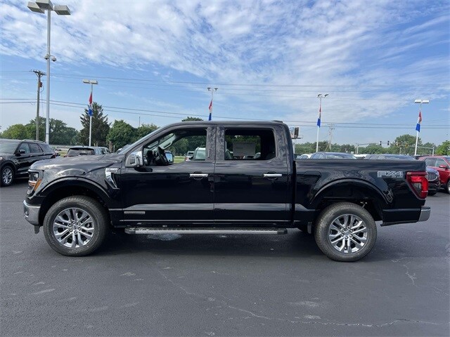 2024 Ford F-150 XLT photo 4