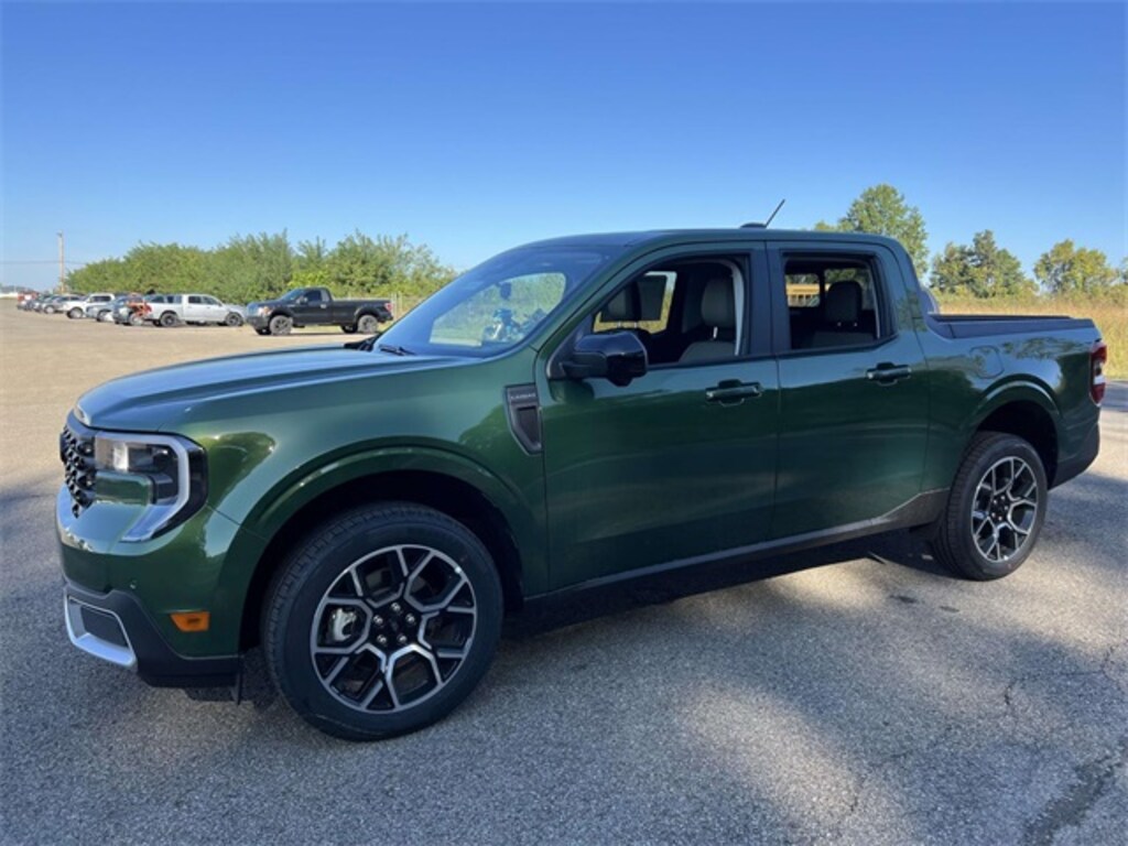 New 2025 Ford Maverick Lariat Truck