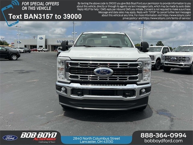 2025 Ford F-250 photo 2