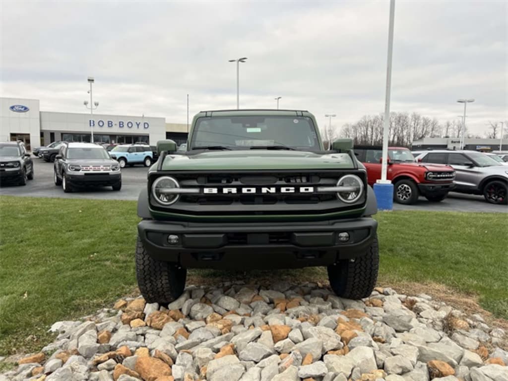 New 2025 Ford Bronco Outer Banks SUV
