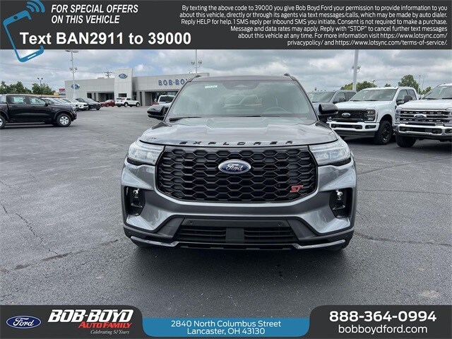 2025 Ford Explorer ST photo 2