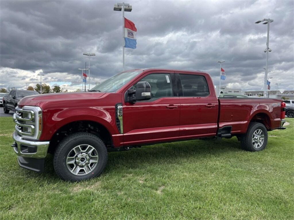 New 2026 Ford F-250SD Lariat Truck