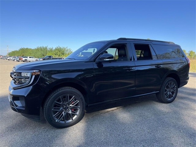 2025 Ford Expedition MAX Platinum photo 2