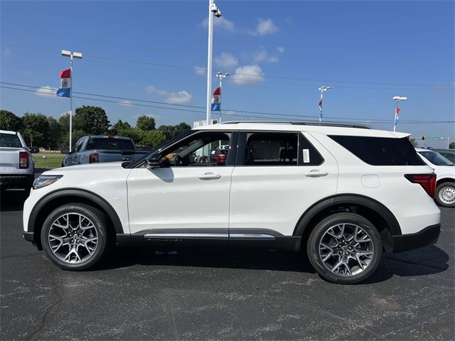 2025 Ford Explorer Platinum photo 4