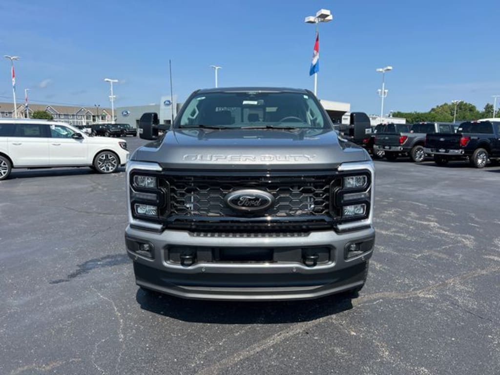 New 2026 Ford F-350SD Lariat Truck