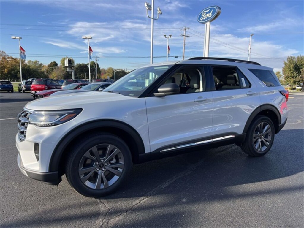 New 2025 Ford Explorer Active SUV