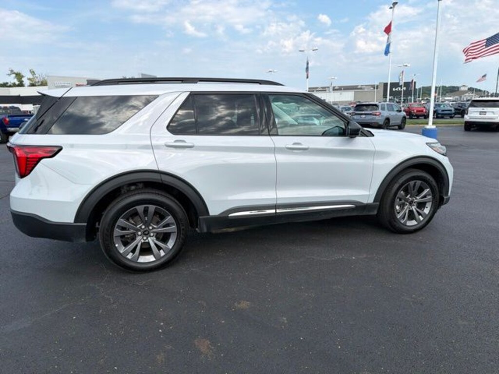 Certified 2025 Ford Explorer Active SUV