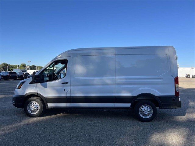 2025 Ford Transit photo 4