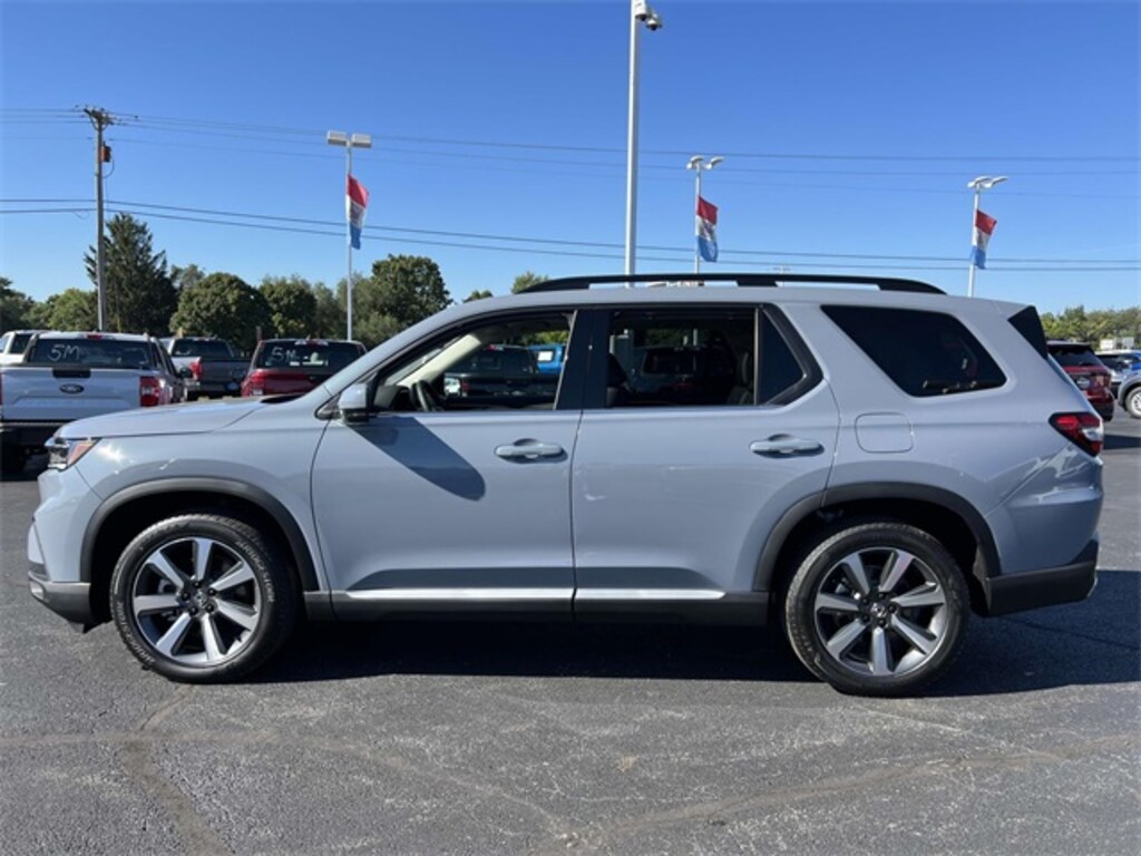Certified 2025 Honda Pilot Elite SUV