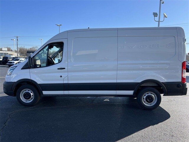 2025 Ford Transit photo 4