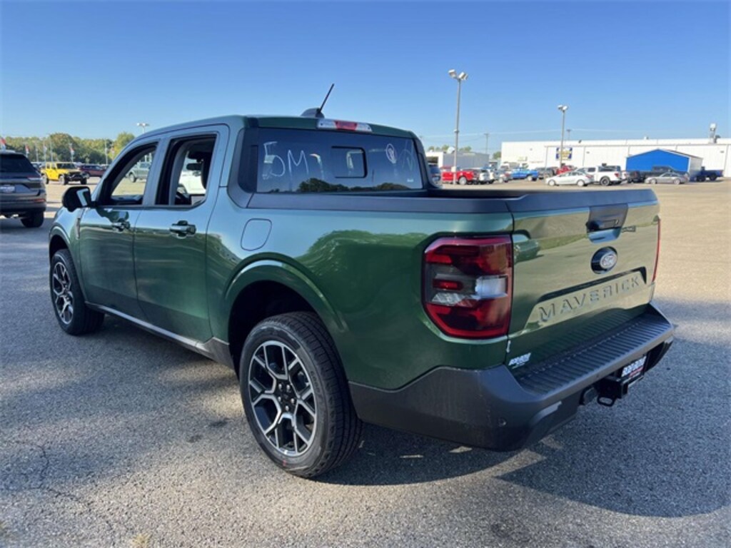 New 2025 Ford Maverick Lariat Truck