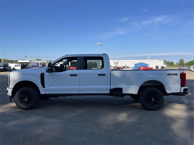 2026 Ford F-350 photo 4
