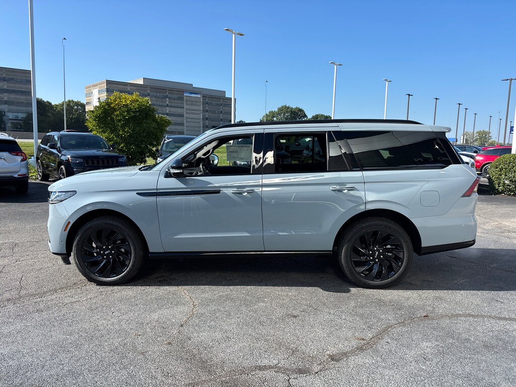 New 2025 Lincoln Navigator Reserve SUV