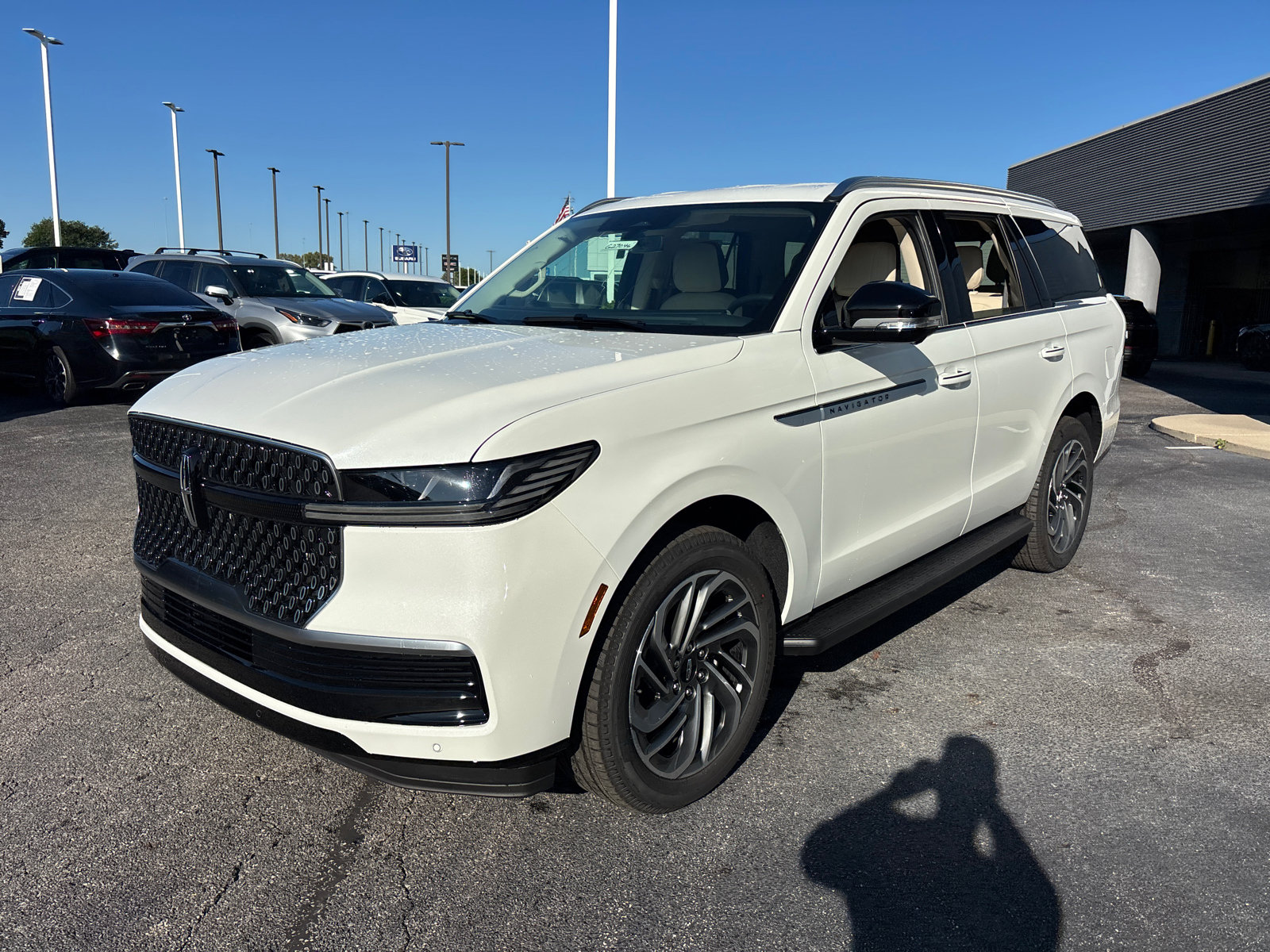 New 2027 Lincoln Navigator Premiere SUV
