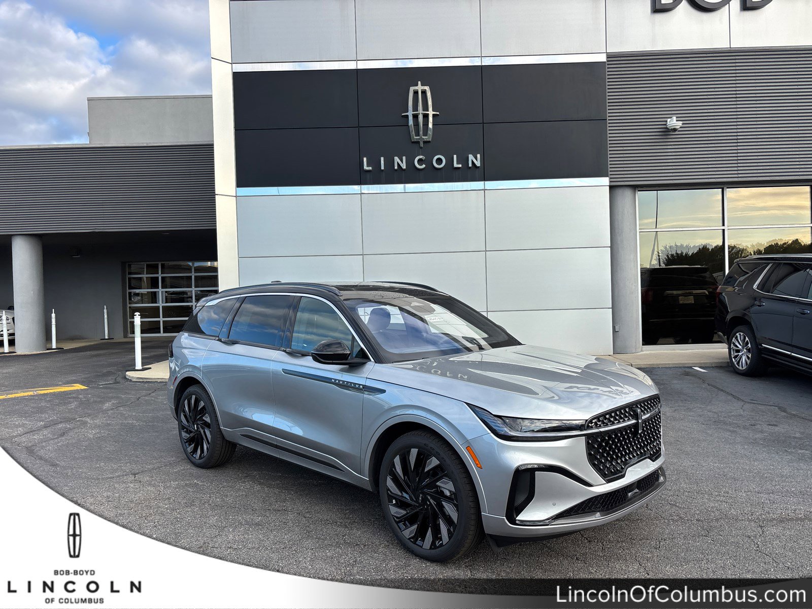 2026 Lincoln Nautilus Black Label's photo