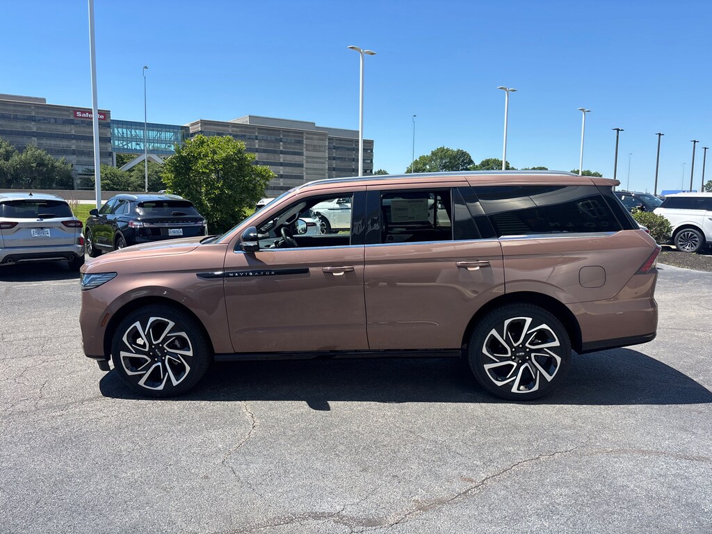 New 2026 Lincoln Navigator Black Label SUV