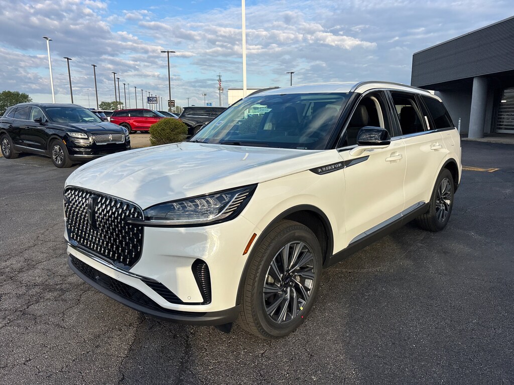 New 2026 Lincoln Aviator Premiere SUV