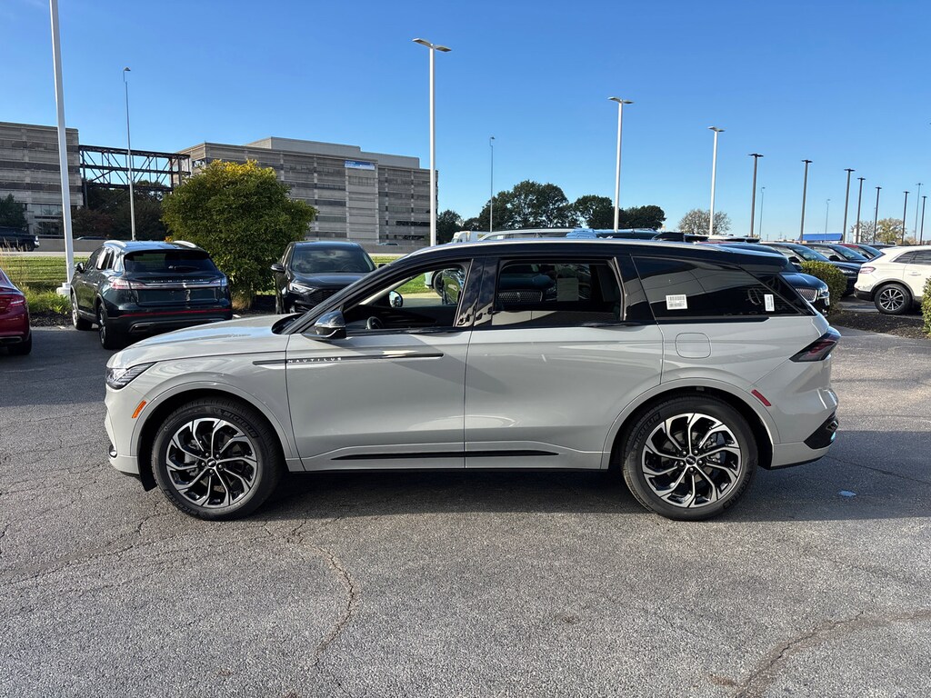New 2026 Lincoln Nautilus Reserve SUV