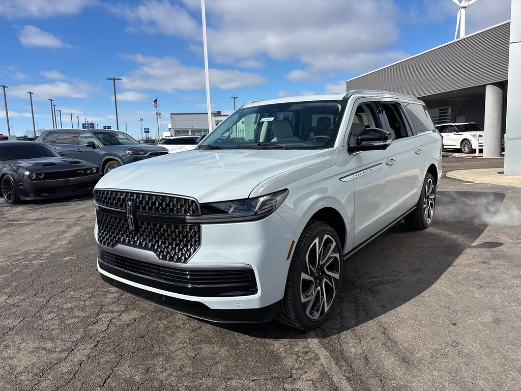 New 2026 Lincoln Navigator L Reserve SUV