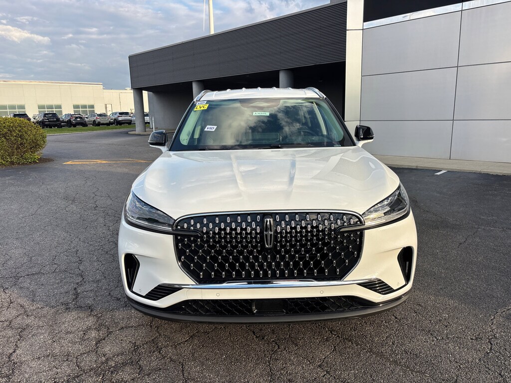 New 2026 Lincoln Aviator Premiere SUV