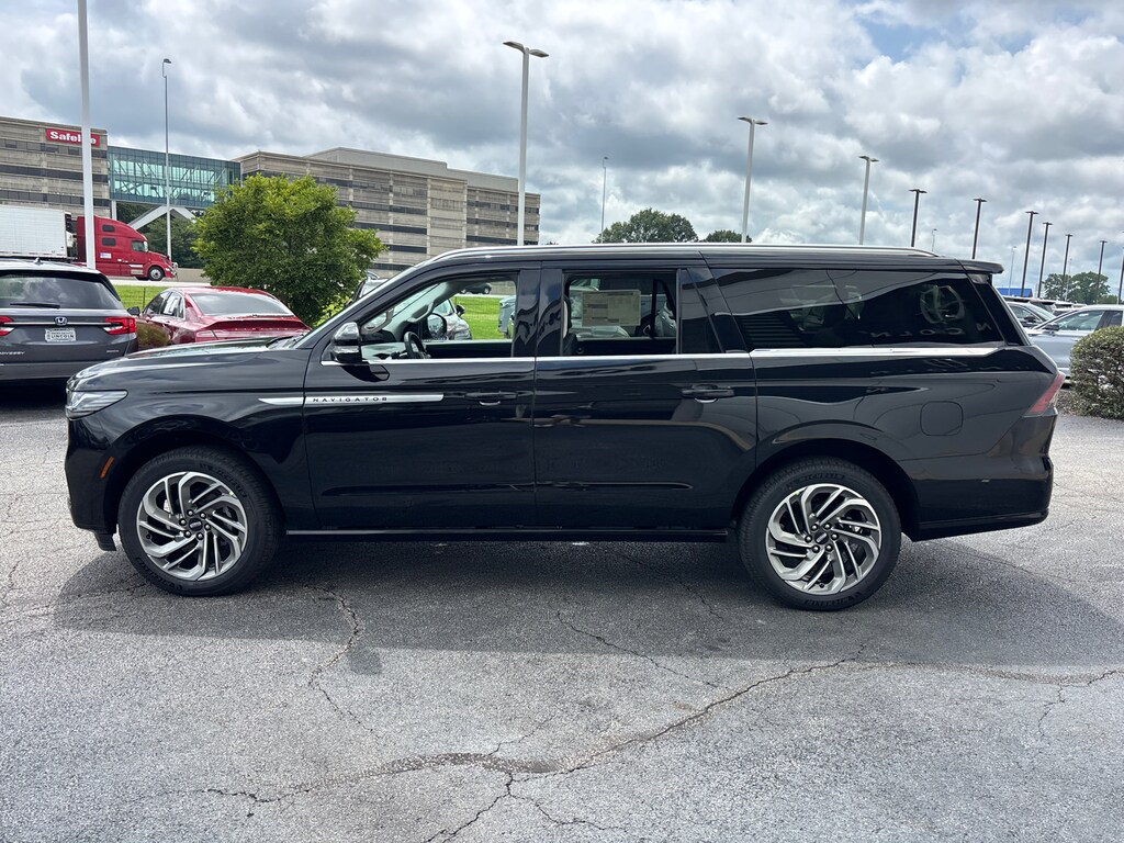 New 2027 Lincoln Navigator L Reserve SUV