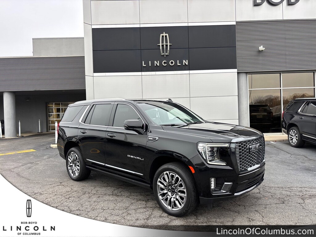 Used 2023 GMC Yukon Denali Ultimate 4WD Denali Ultimate