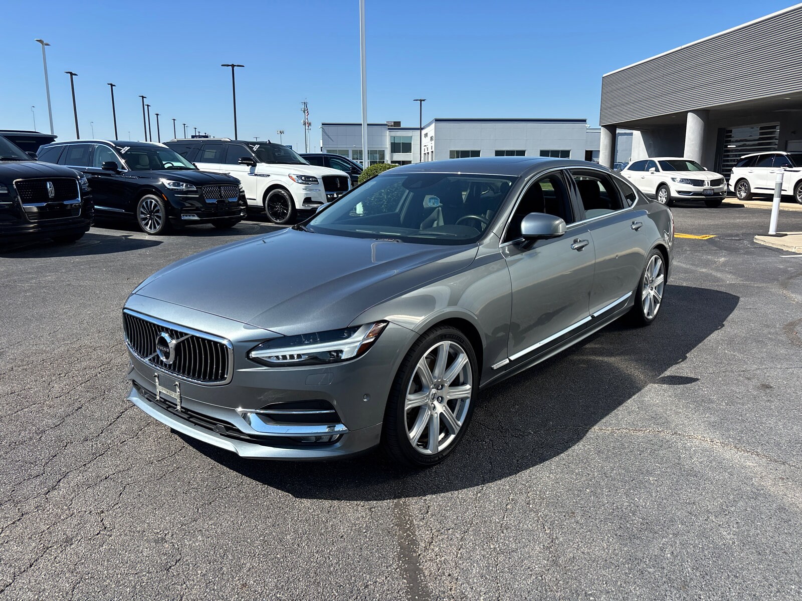 2019 Volvo S90 T6 Inscription photo 3