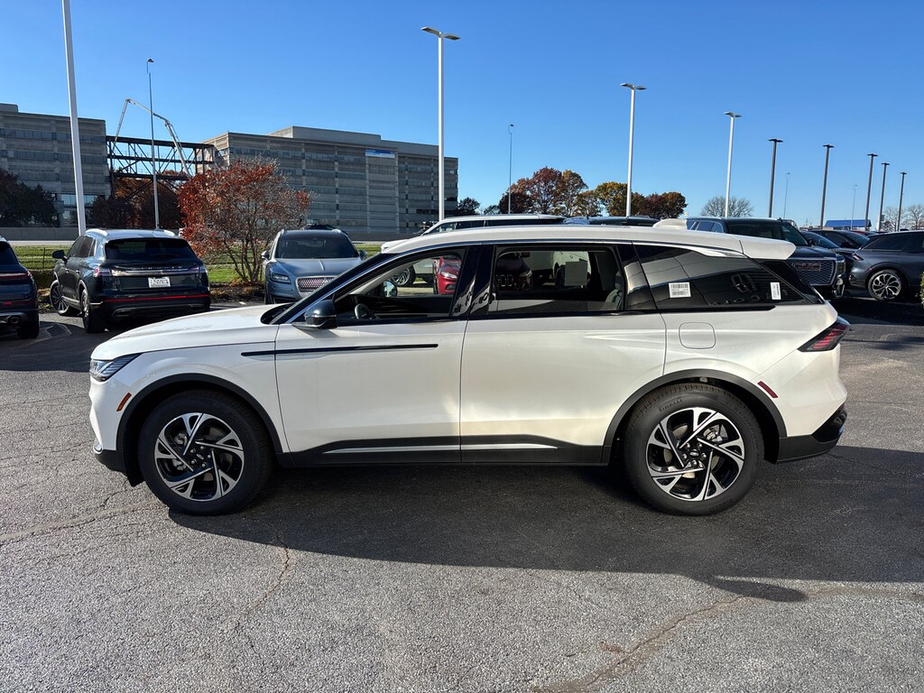 New 2026 Lincoln Nautilus Premiere SUV