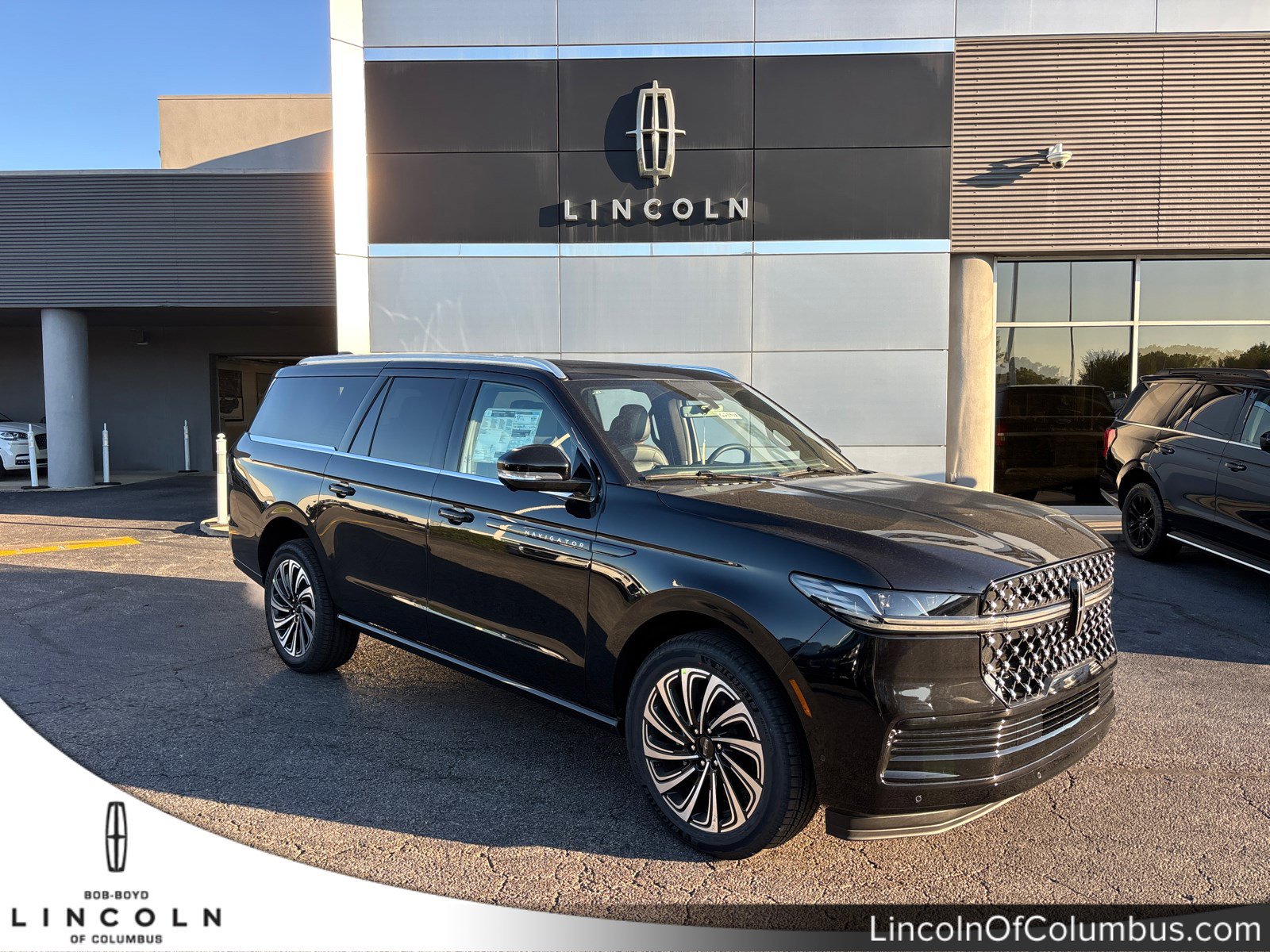 2025 Lincoln Navigator Black Label L's photo