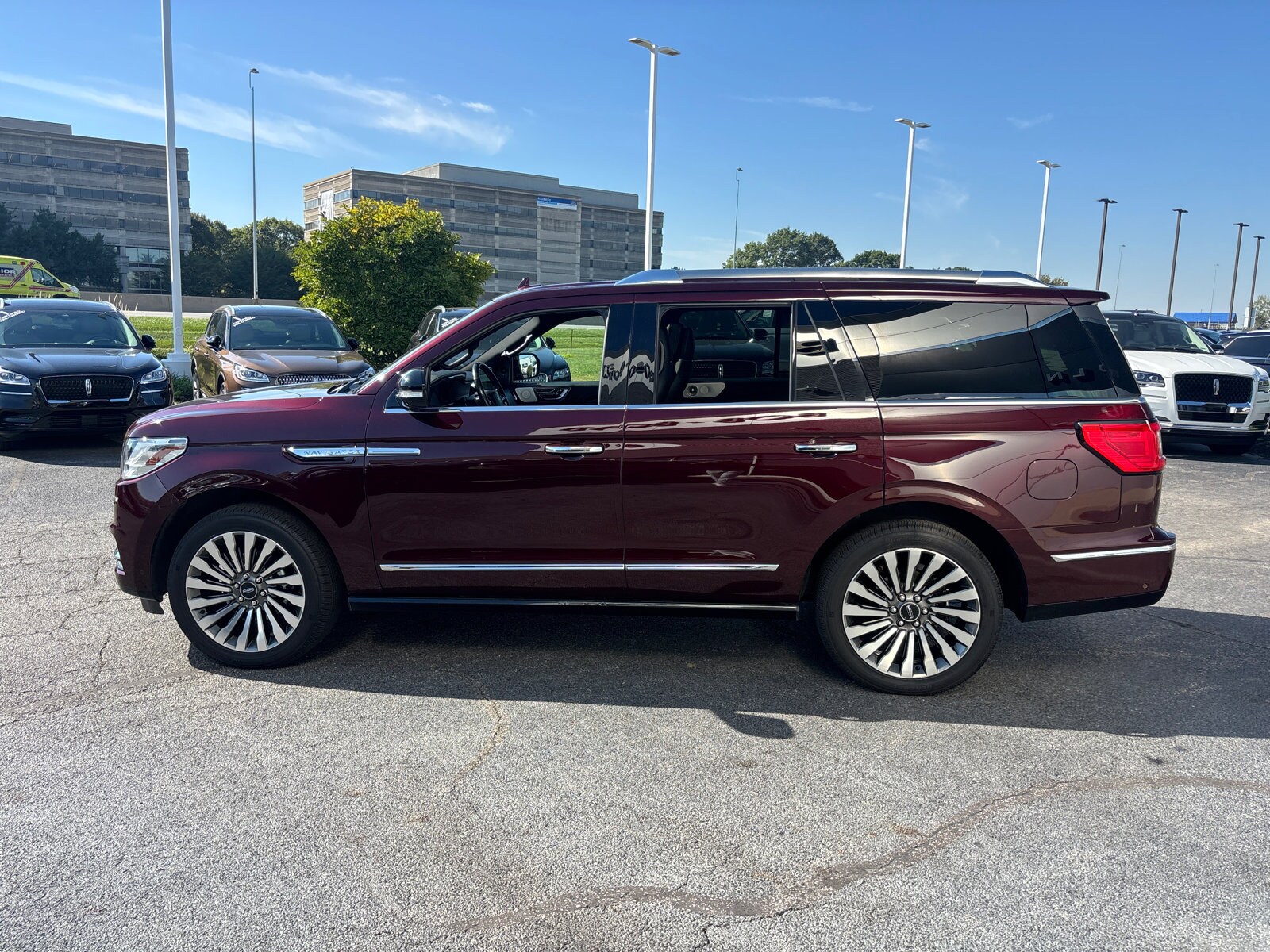 2019 Lincoln Navigator Reserve photo 4