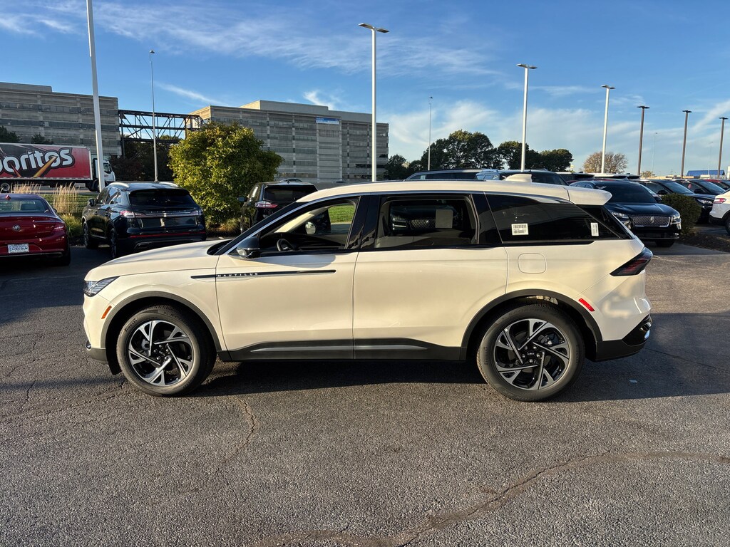 New 2026 Lincoln Nautilus Premiere SUV