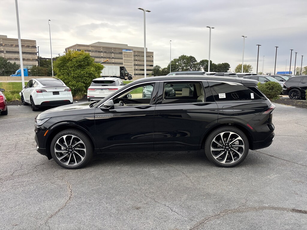 New 2026 Lincoln Nautilus Black Label SUV