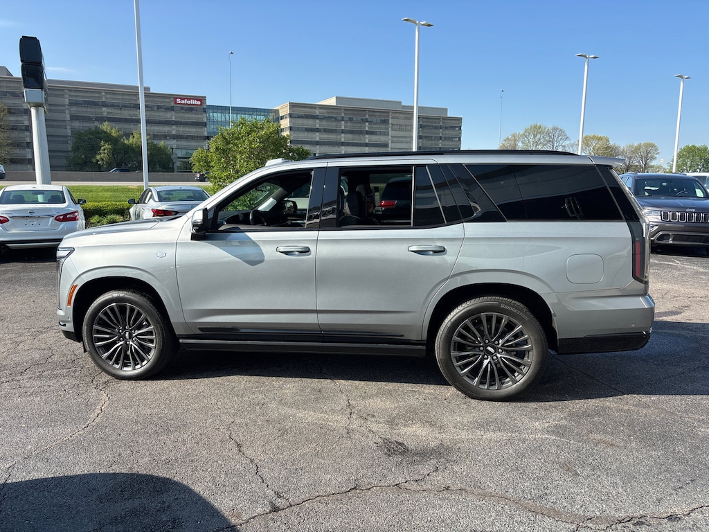 Used 2025 Cadillac Escalade 4WD Sport Platinum 4WD Sport Platinum