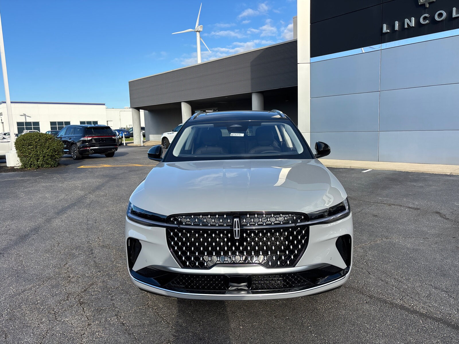 2026 Lincoln Nautilus Reserve photo 2