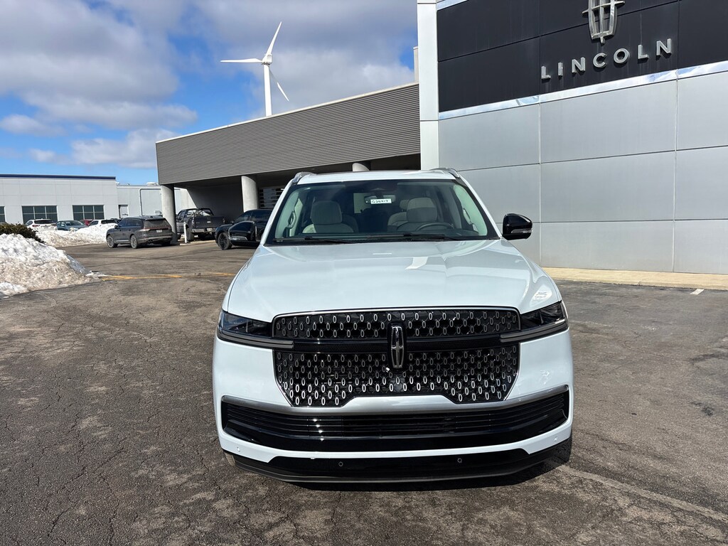 New 2026 Lincoln Navigator L Reserve SUV